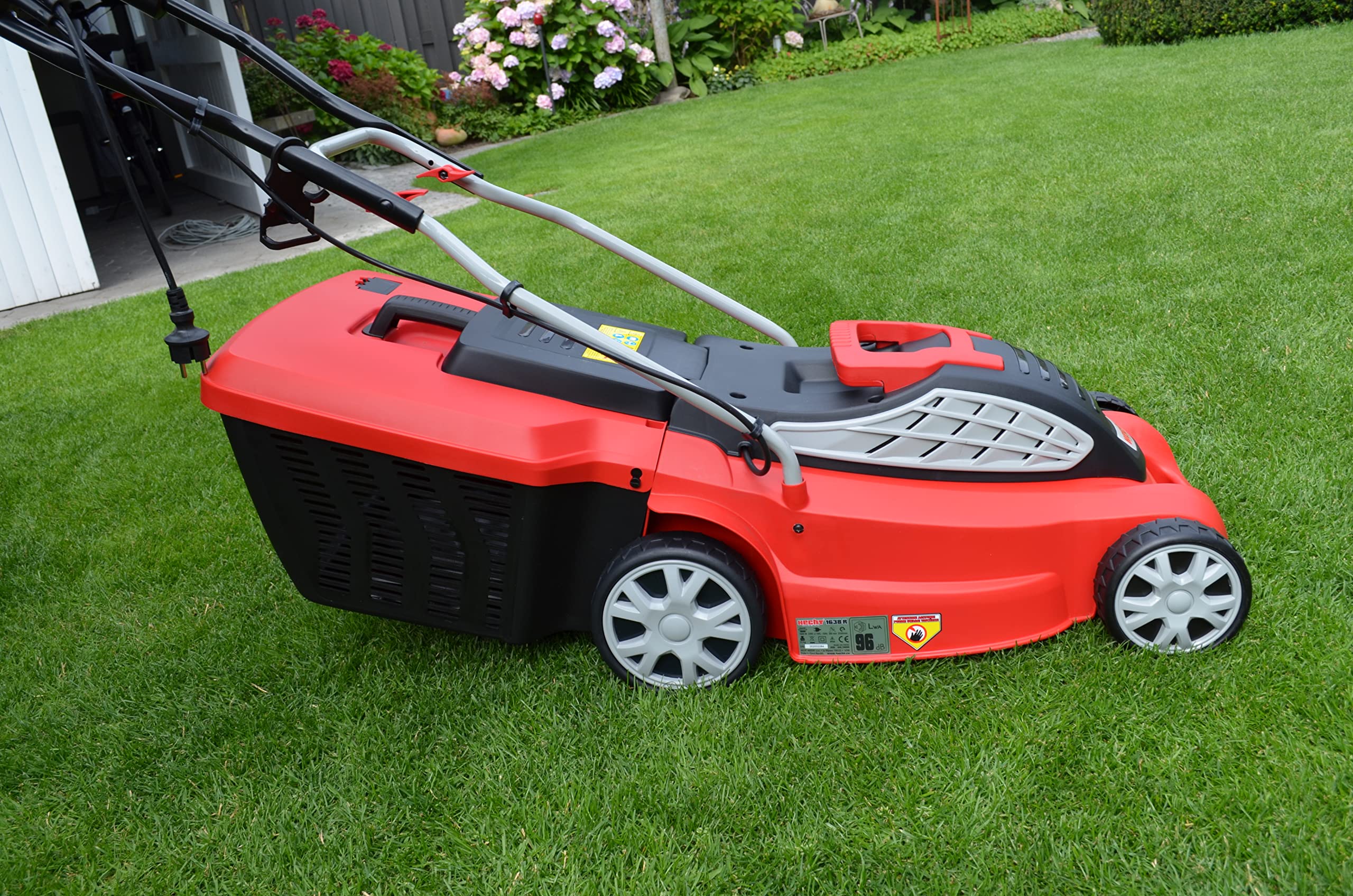 hecht-rasenm-her-elektro-1600-w-38-cm-45-l-bis-750-m image 1